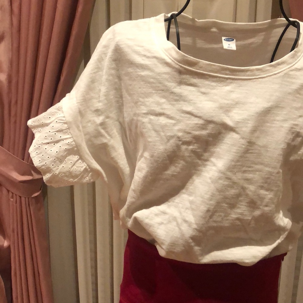 Lacy short sleeve top